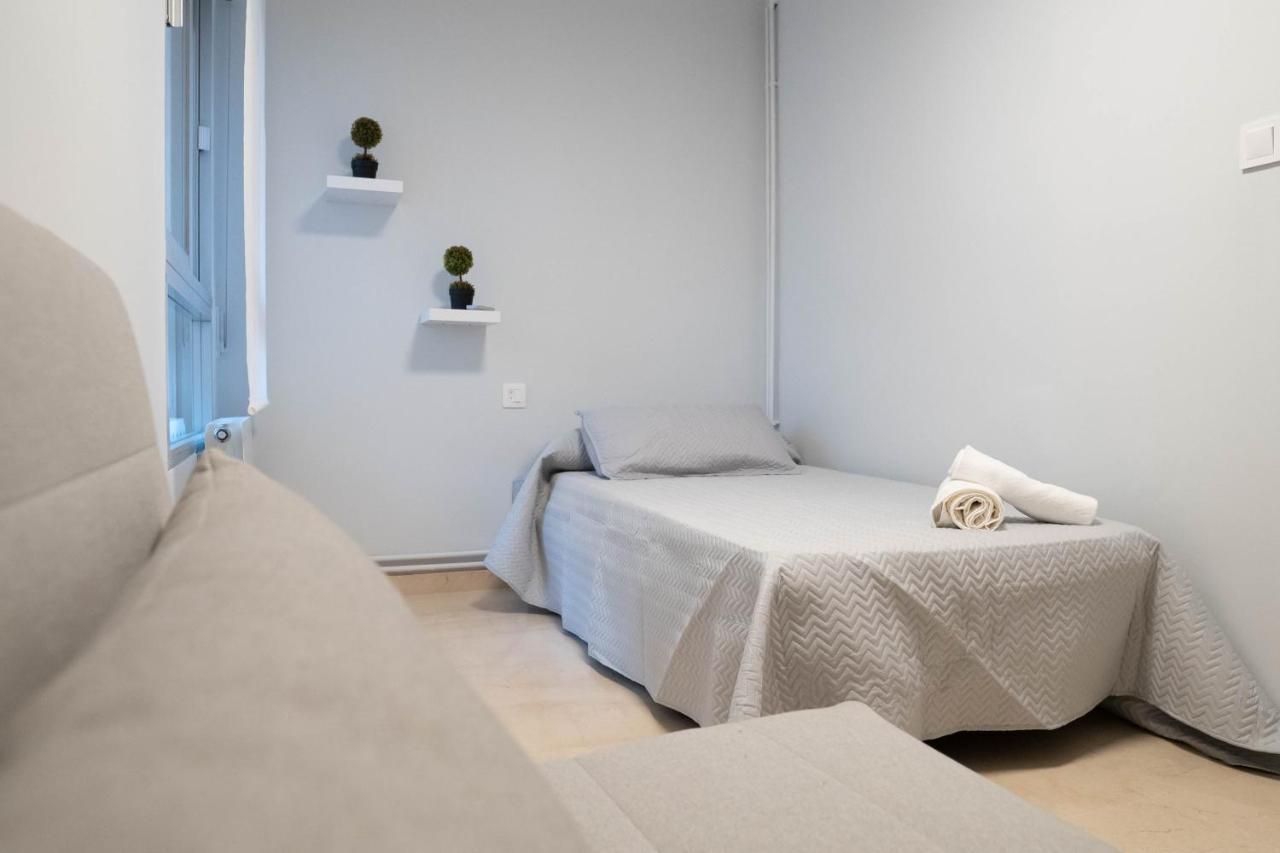 Apartamento Nazaries Centro, By Daimar Granada Bagian luar foto
